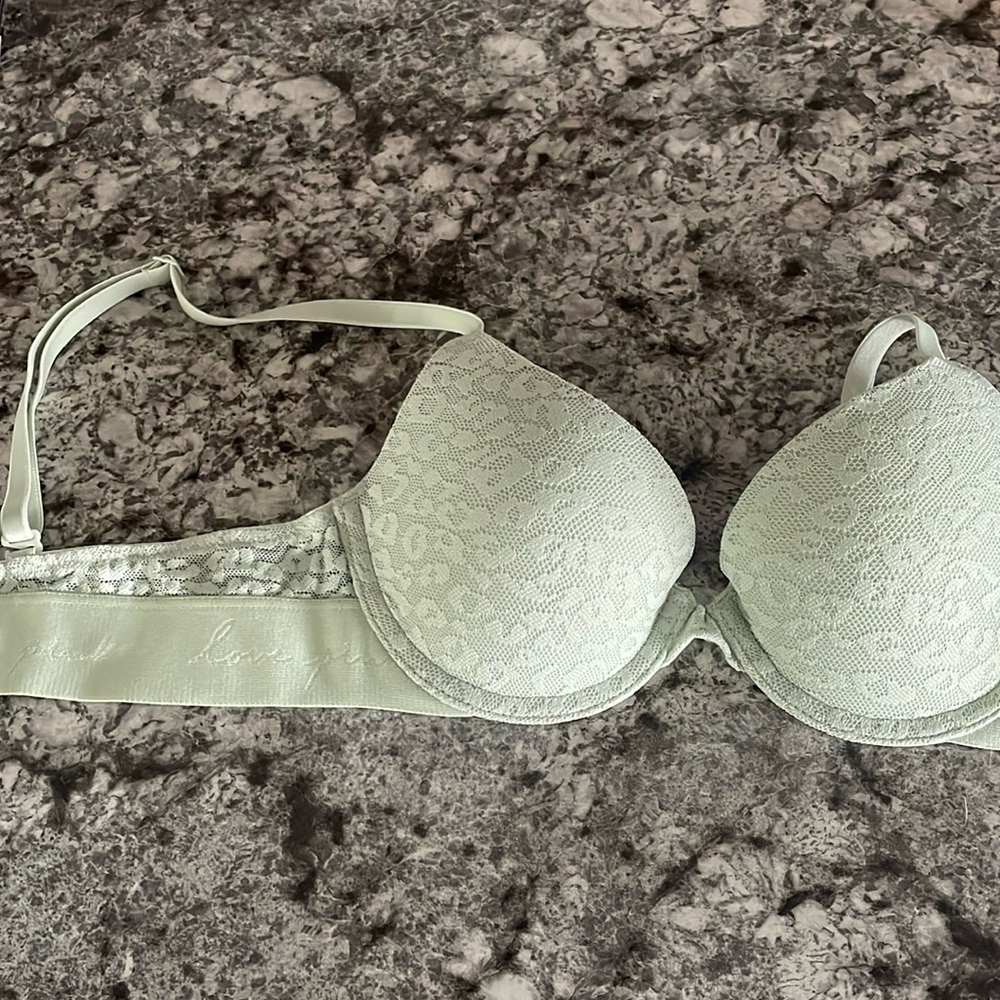 vs pink push up bra